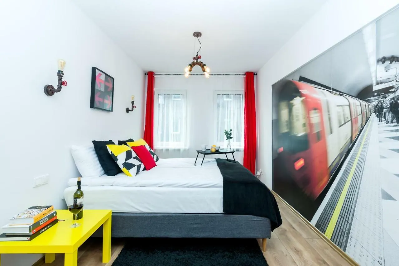 Sleepway Apartments - Red Metro Poznań